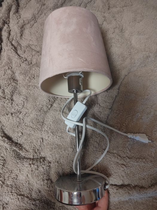 Lampka nocna pudrowy róż