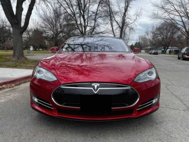 2014 Tesla Model S 85