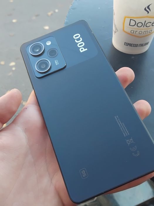 Продам Poco X5 Pro 5g 256GB