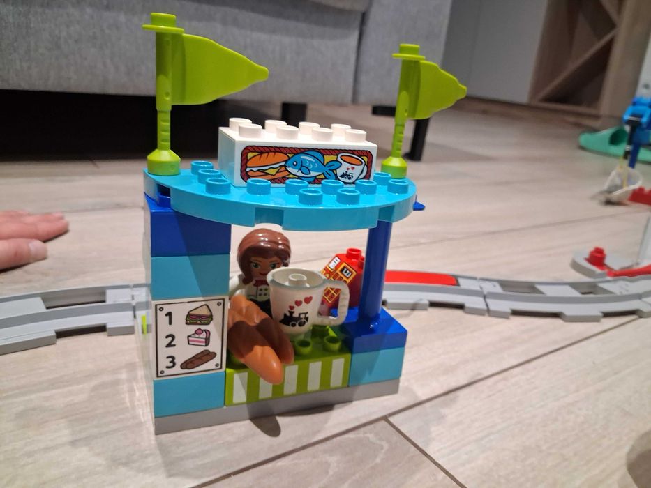 LEGO DUPLO 10875 Pociąg towarowy z dźwiękiem