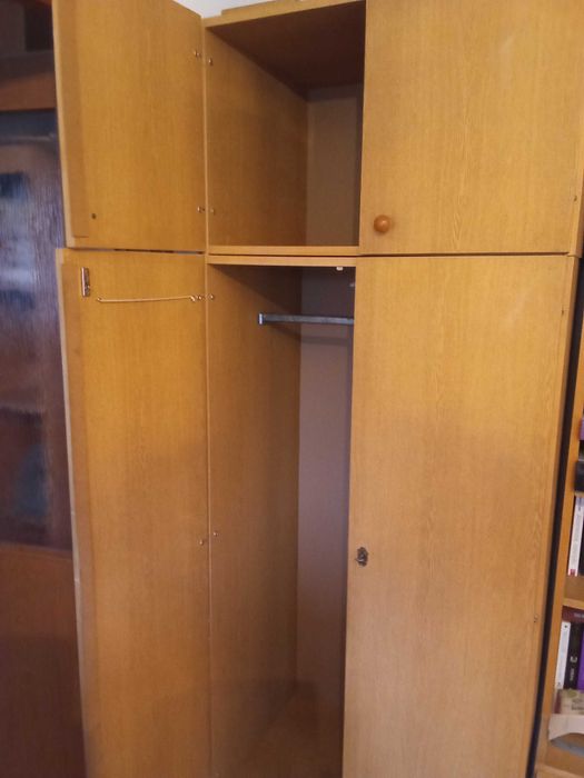 szafa dwudrzwiowa z nadstawką