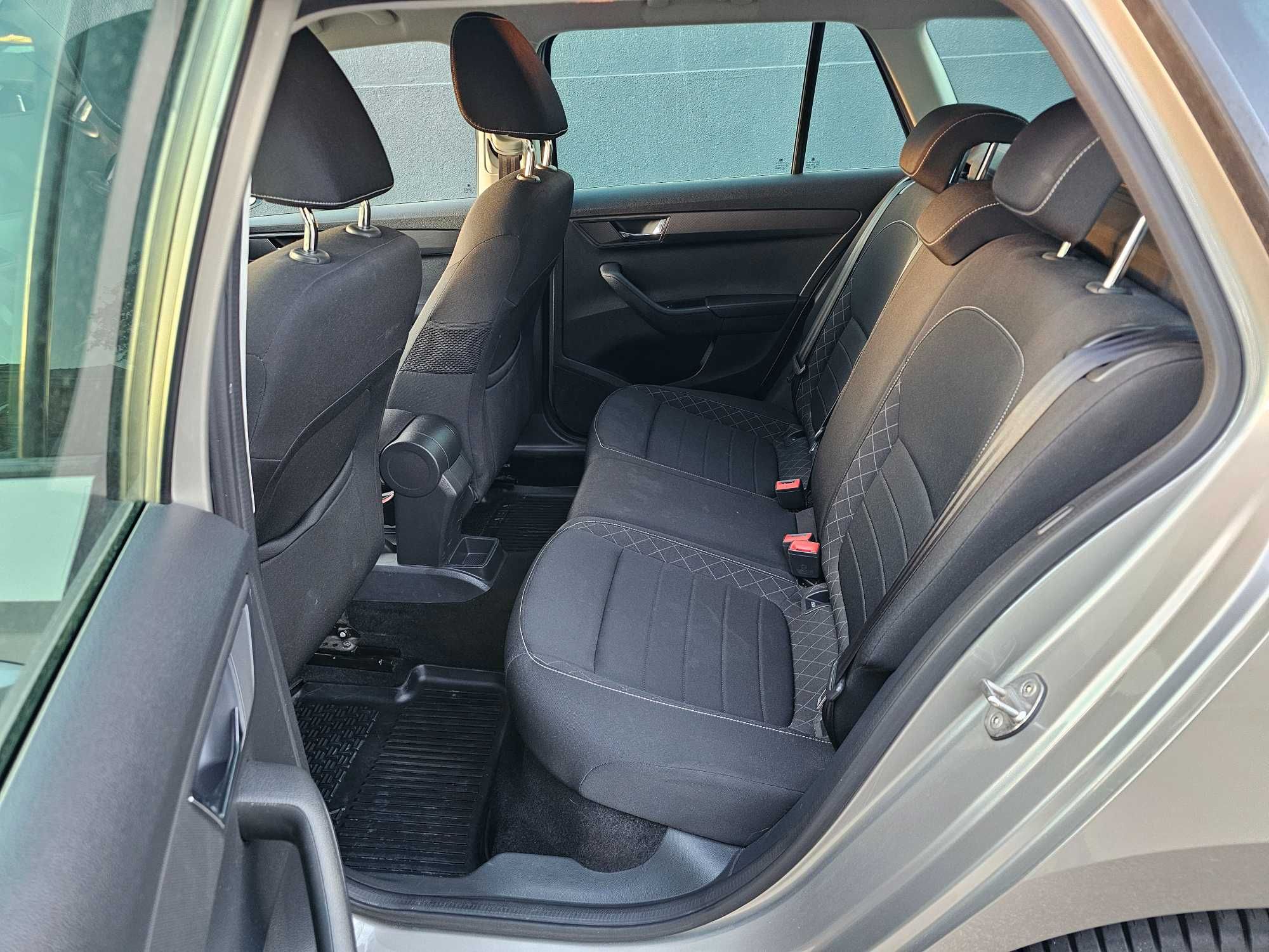 Skoda Fabia 1.2 TSi Style (versão TOPO DE GAMA de 4 Cilindros!)