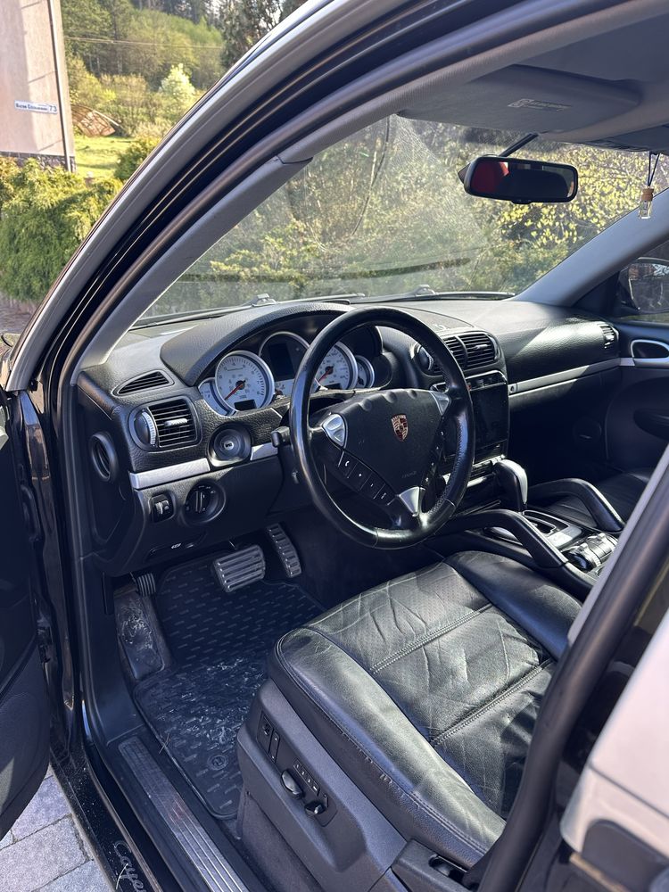 Porsche Cayenne 4.5 Газ/бензин 2005 рік