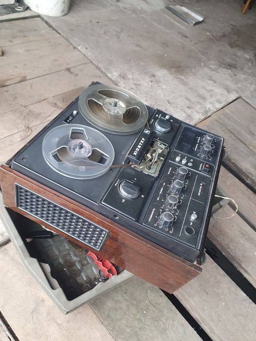 Бабіний магнітофон "Юпітер"