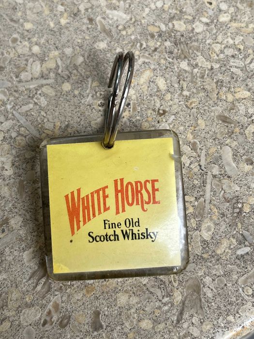 Porta-Chaves Vintade "White Horse"