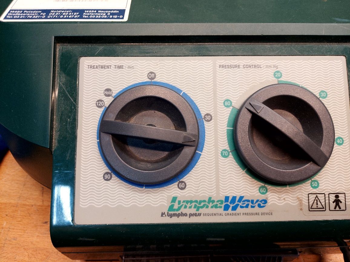 Aparat do masażu uciskowego LYMPHA WAVE 301 ET