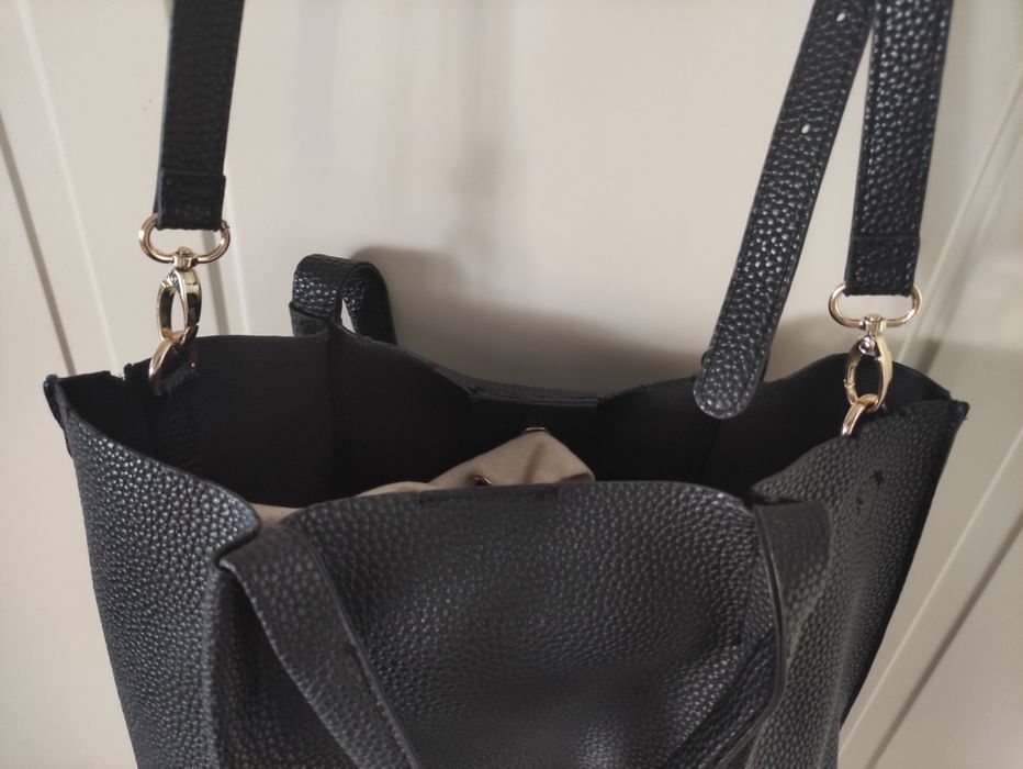 Torebka Medicine czarna eko skóra do ręki na ramię