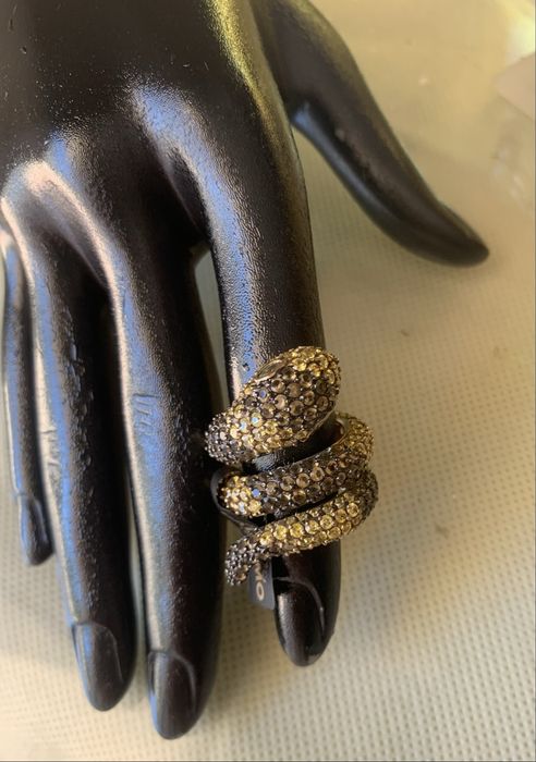 продам кольцо серебро ЗМЕЯ новое