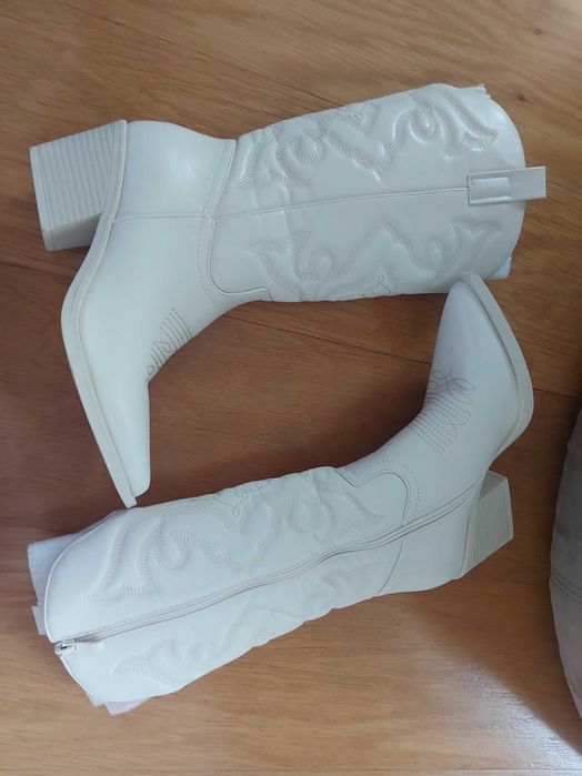 Botas texanas bejes até ao joelho - nr 36