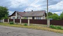 Будинок, хата, помешкання, житло