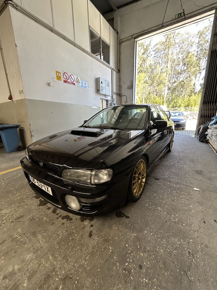 Subaru Impreza GT