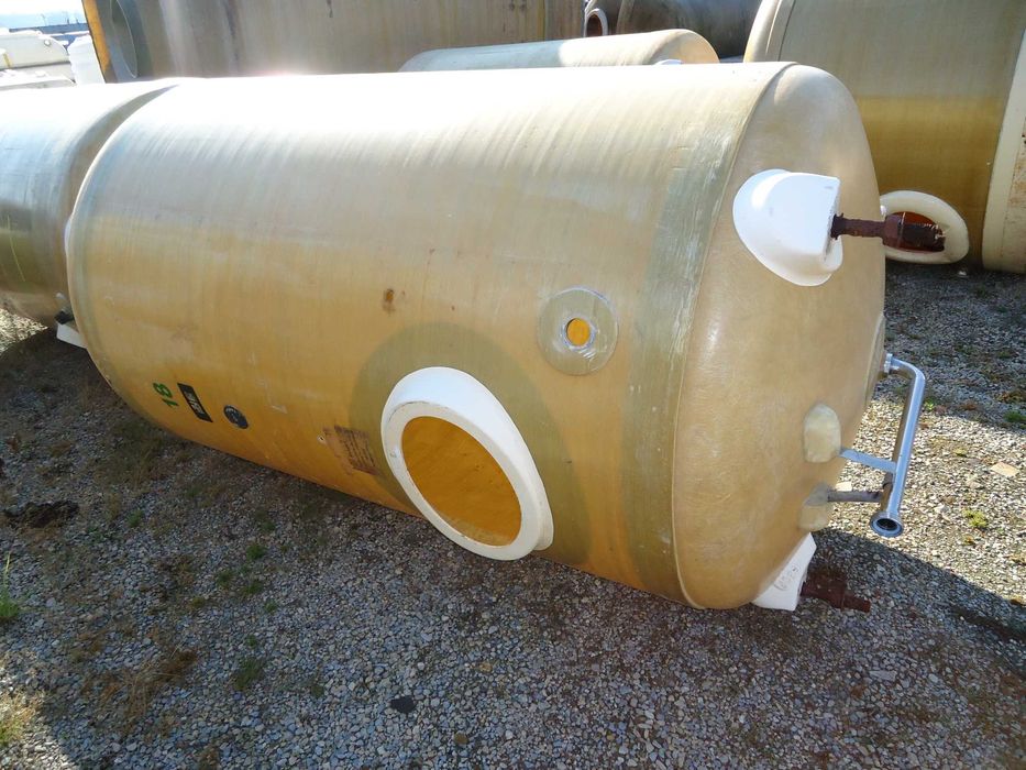 Zbiornik z włókna szklanego 2500L na szambo deszczówkę