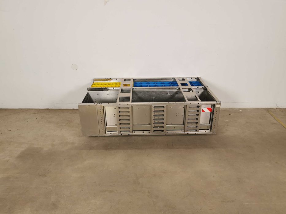 Szuflady dolne podłogowe do busa auta regał samochodowy serwisowy