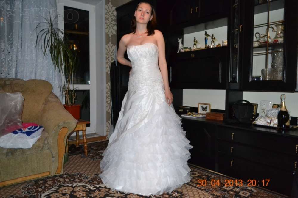 Срочно!!!Свадебное платье + подарок