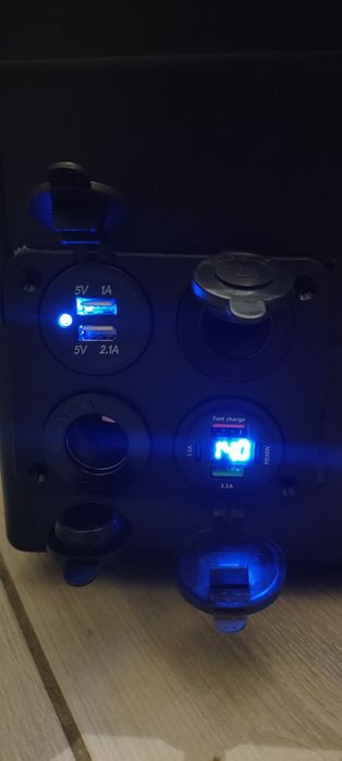 Stacja zasilania ładowania solar panel power bank lifepo4 Bluetooth