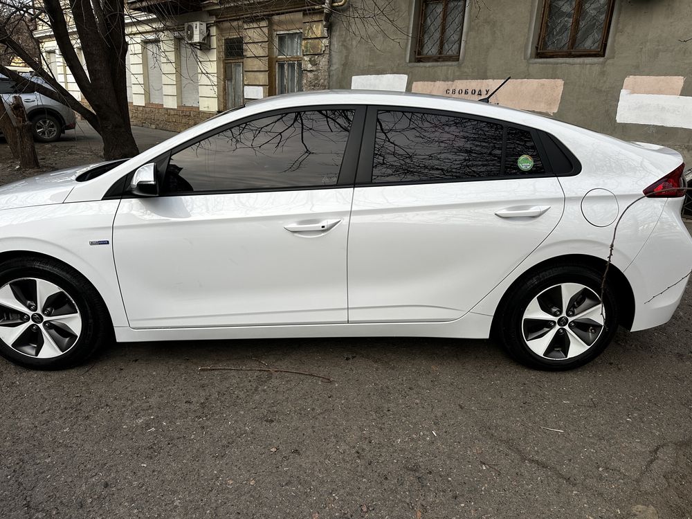Авто в оренду. м.Одеса
