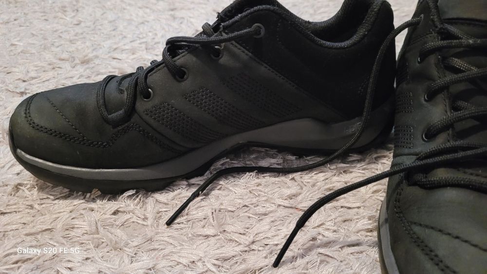 Buty Adidas Daroga Plus Lea, rozmiar 42