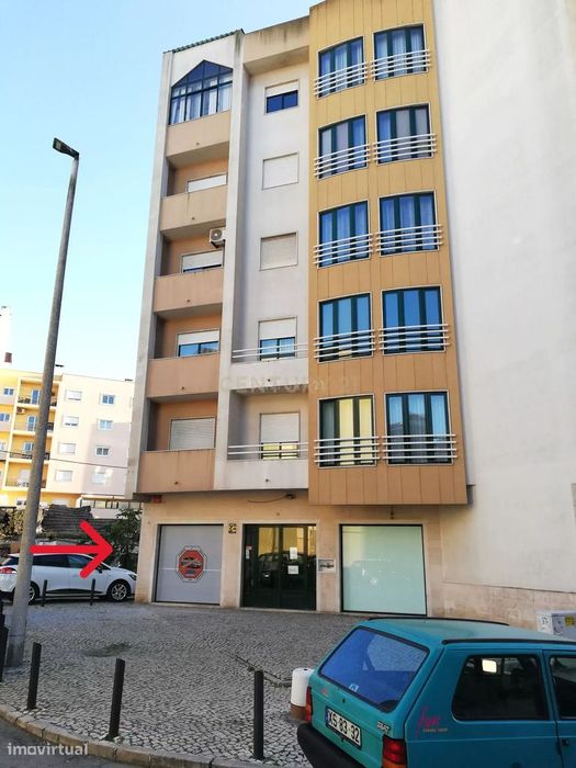 Terreno p/construção 3 edifícios de 6 pisos, Centro Barreiro, 5 min ba