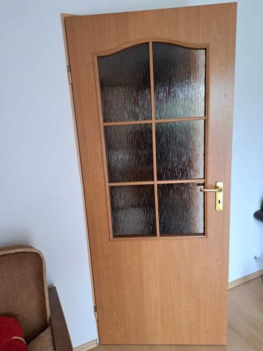 Drzwi wewnętrzne, skrzydło prawe - z szybą 80