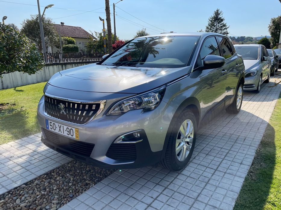 Peugeot 3008 1.5 BlueHDi Active
