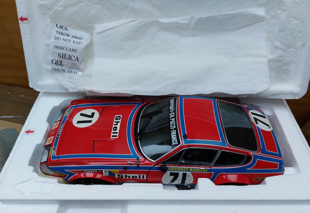 Miniatura Ferrari 365 GTB/4 #71 24h LM 1974 Kyosho 1:18