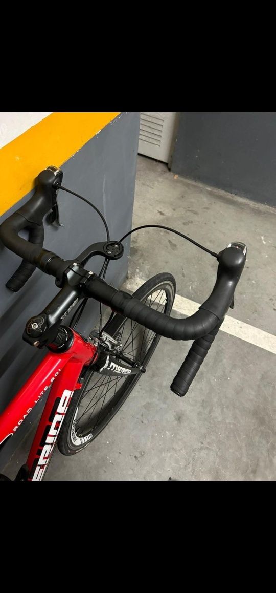 Bicicleta de estrada Merida
