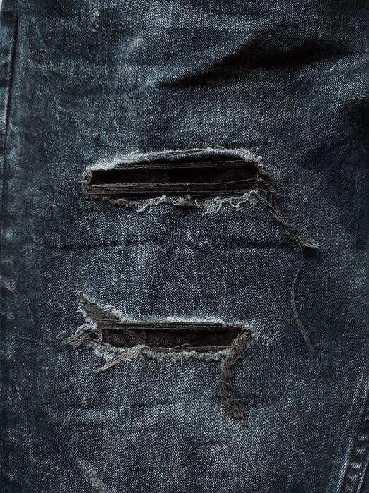 Authentic supply jeansy męskie z dziurami