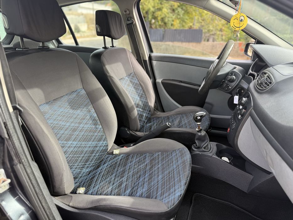 Renault Clio 1.2 (Gasolina) 2006 Nacional