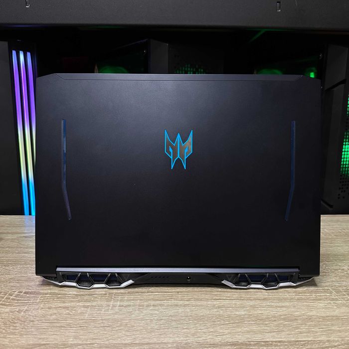 Ноутбук AcerPREDATOR 240Hz i7-10870H/16Gb/1Tb SSD/RTX3070-8Gb ГАРАНТІЯ