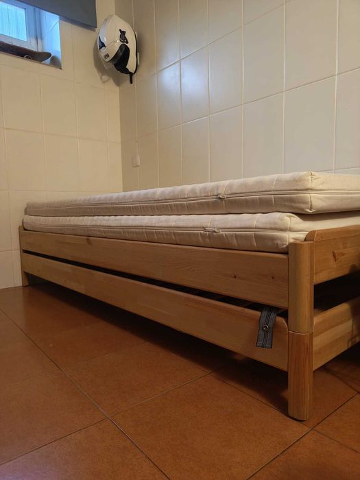 Cama empilhável c/2 colchões, pinho/Ågotnes