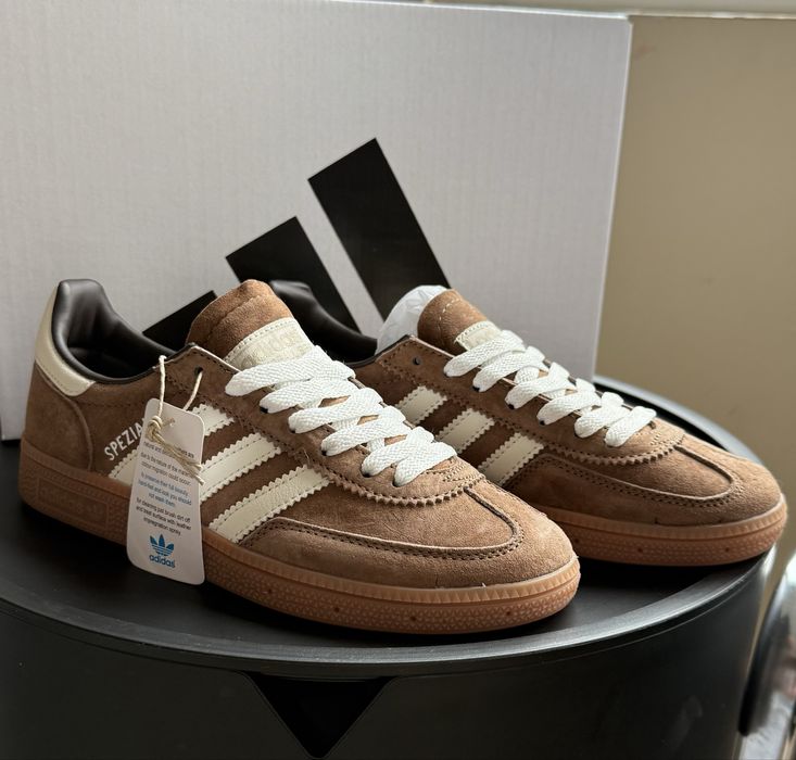 Стильні кеди(кросівки) Adidas Spezial в коричневому кольорі