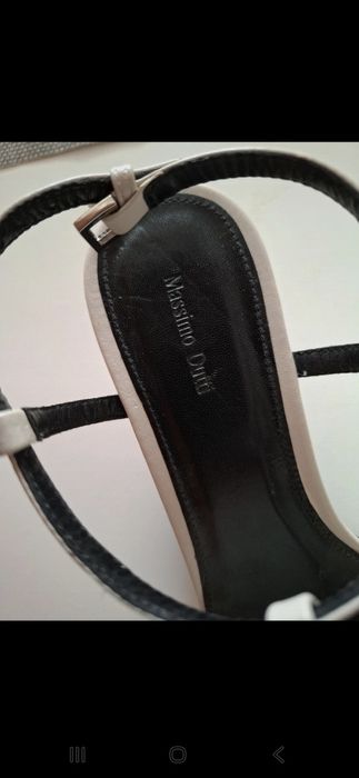 Sandálias Massimo Dutti