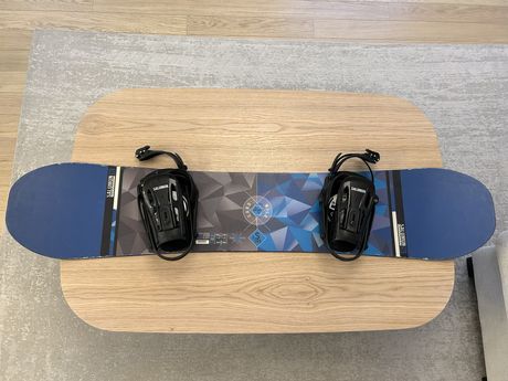 Deska snowboardowa Salomon Wild Card 145 cm plus wiązania Salomom