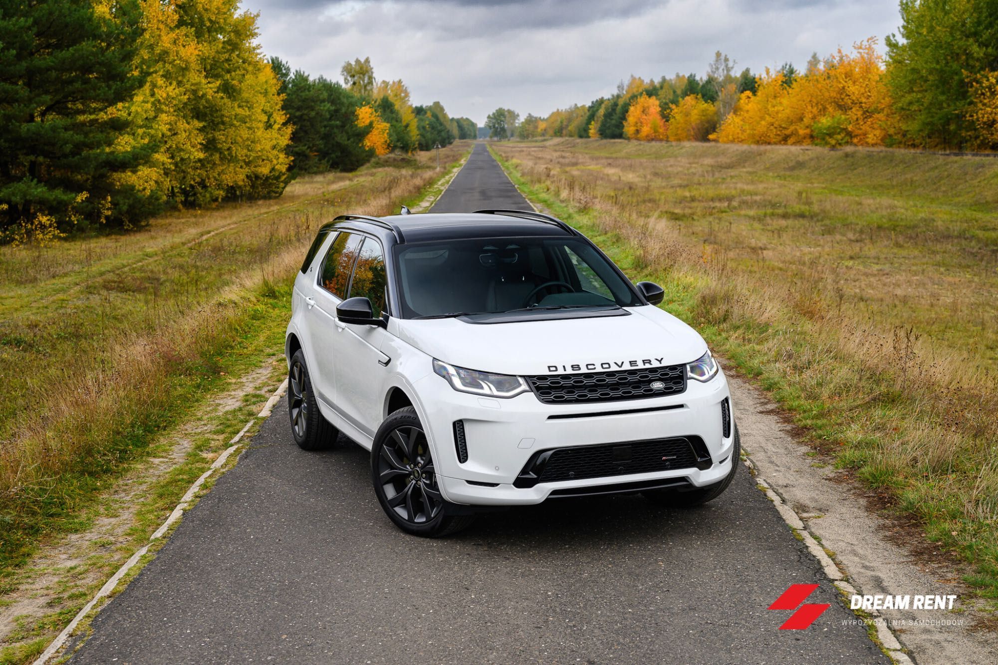 LAND ROVER DISCOVERY SPORT Diesel 4x4 Wynajem Wypożyczalnia Samochodów