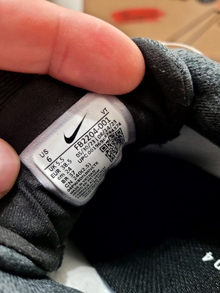 Кроссовки NIKE REACTX Infinity Run 4 GORE-TEX