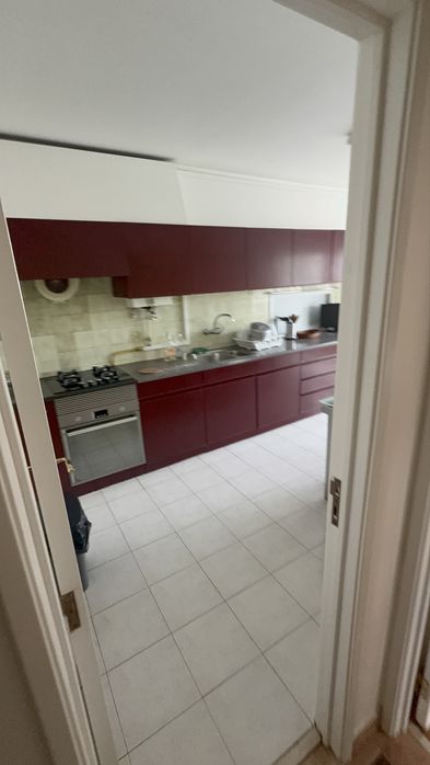 Quarto para casal em Odivelas a 600 m da estação