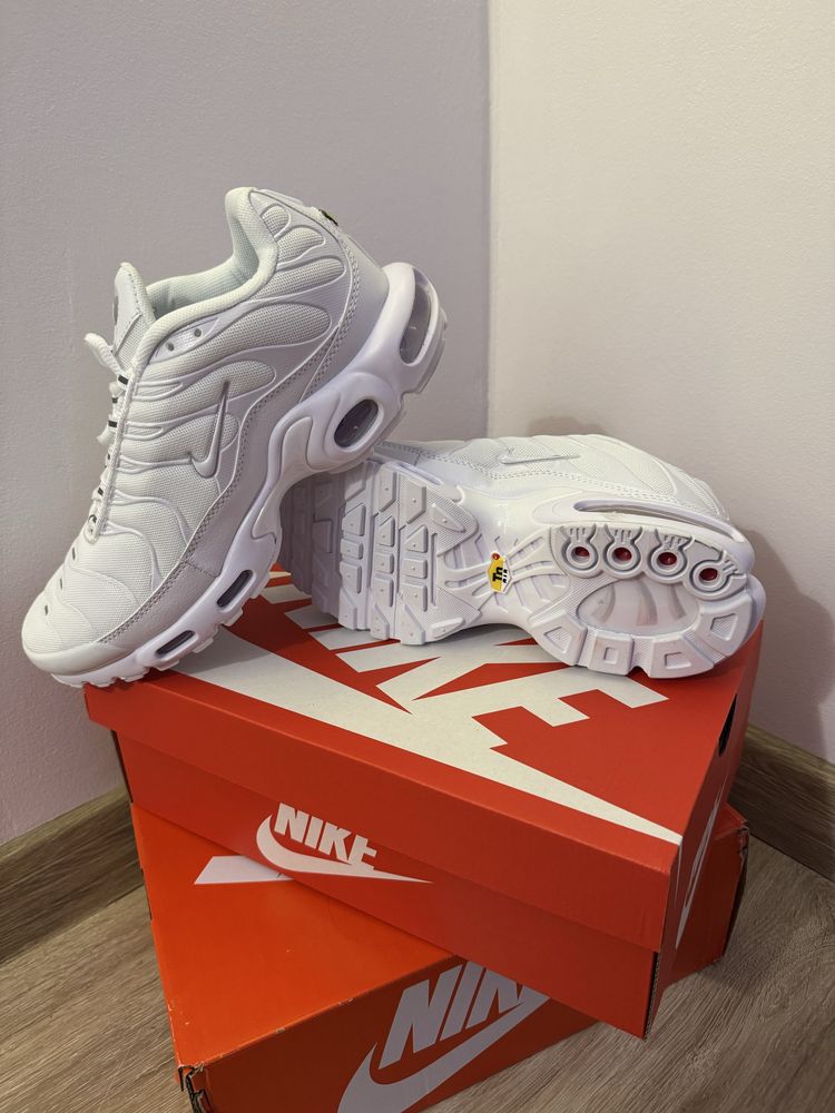 Buty Nike Air Max Plus 1