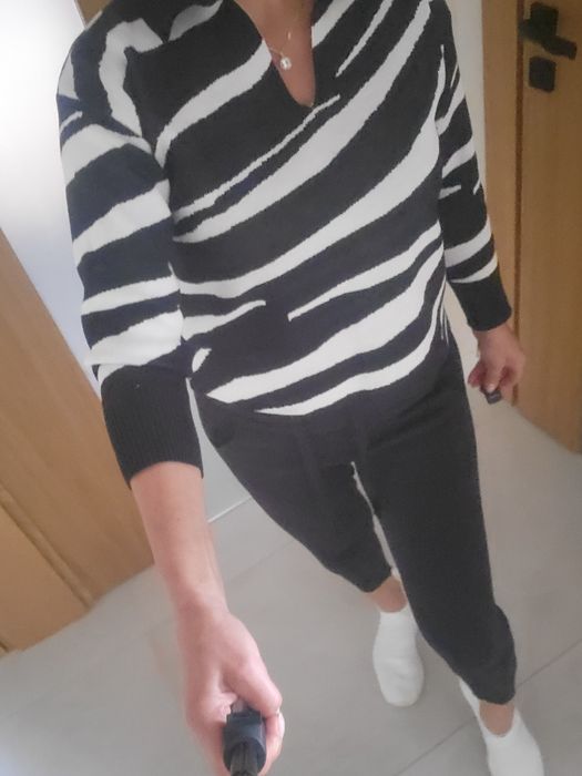 Dres damski stan bardzo,elegancki.