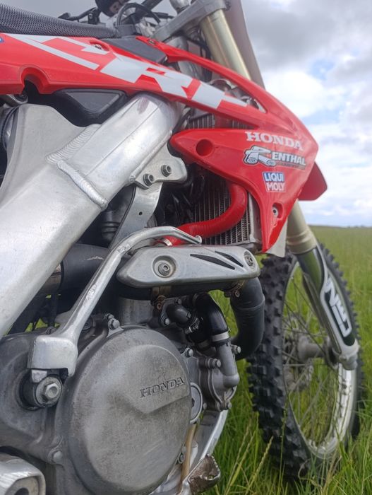 Honda CRF 450r. 2010 WTRYSK