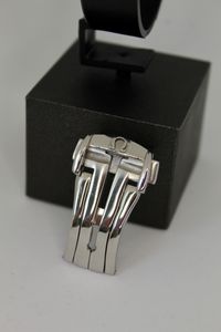 Clip/ Buckle Omega