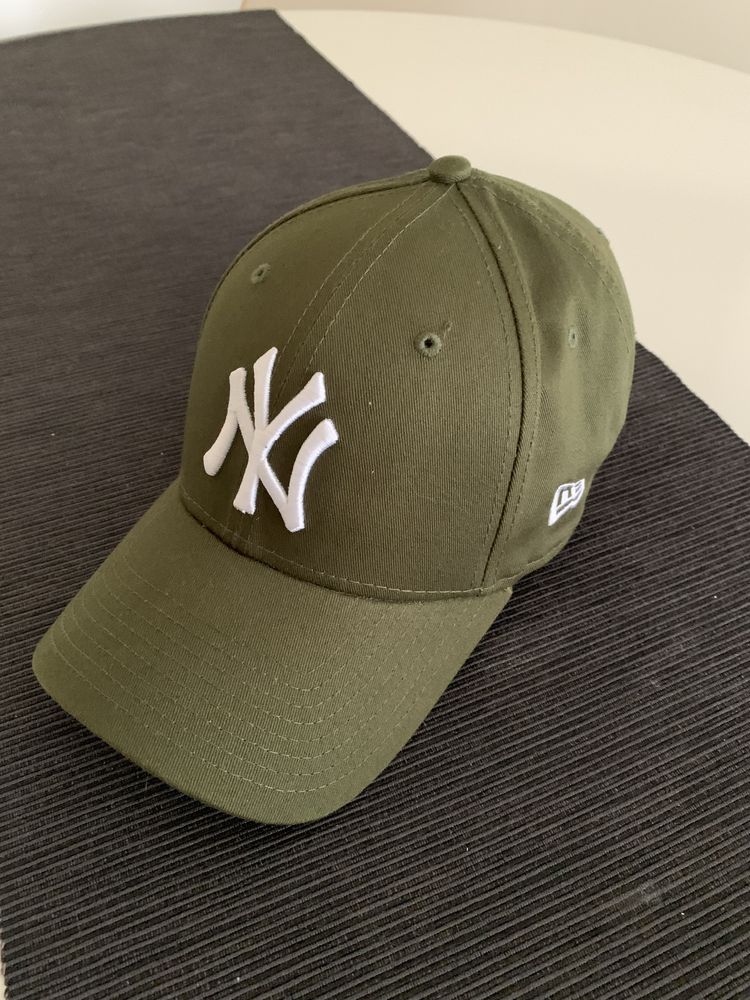 Boné novo NY verde