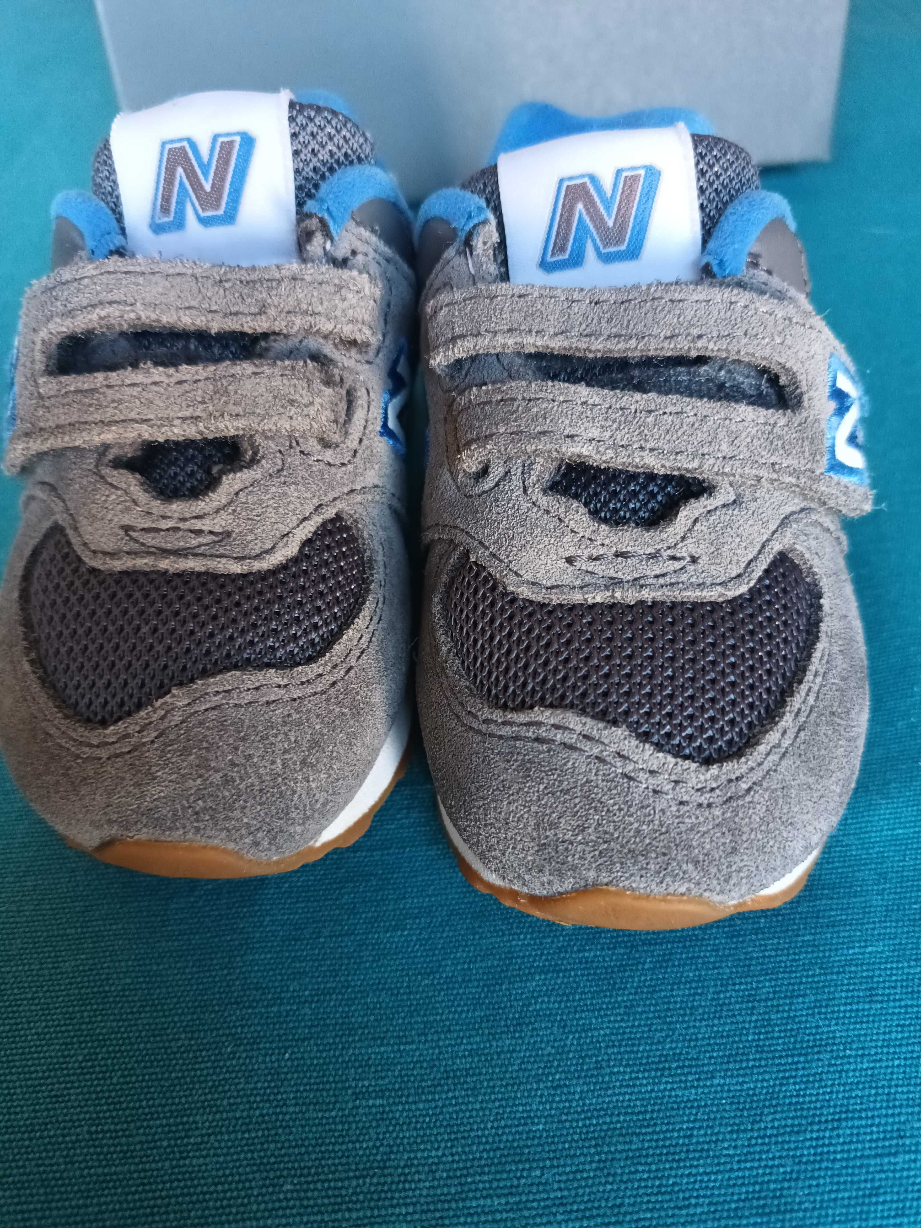 Tenis de bebe New Balance n20