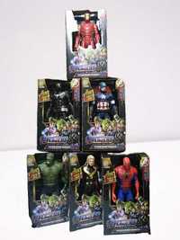 Bonecos Articulados AVENGERS - 30 cms - Som e luz