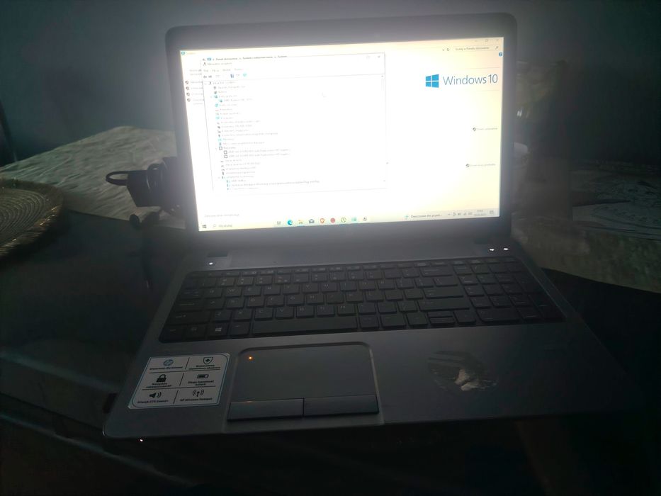 Laptop HP probok