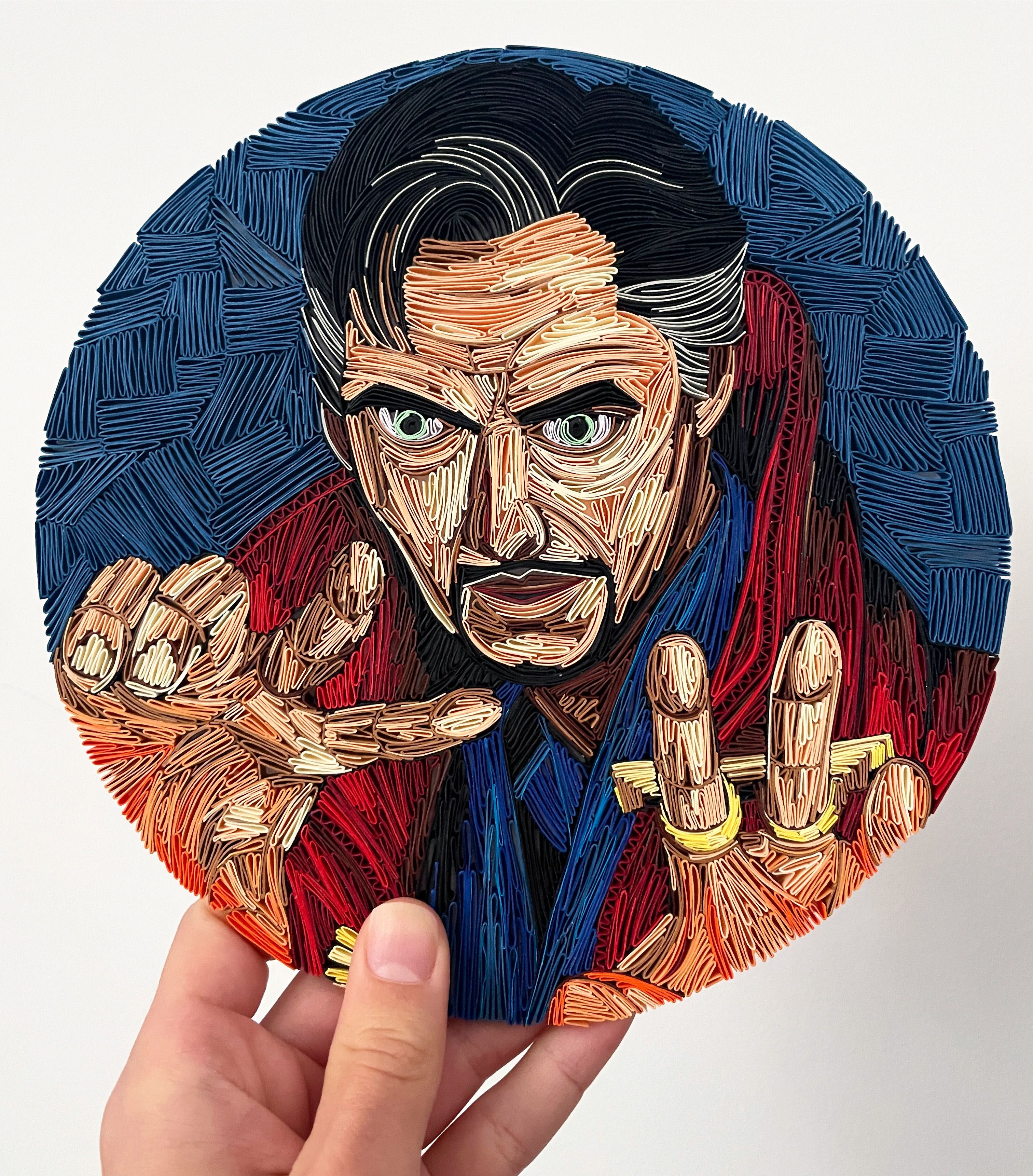 Obraz "Doktor Strange" w technice quilling
