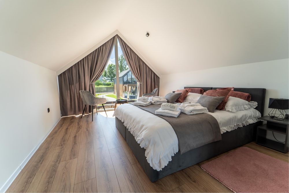 VILLAGE RESORT prywatne jacuzzi & sauna dom domki na wynajem panieński