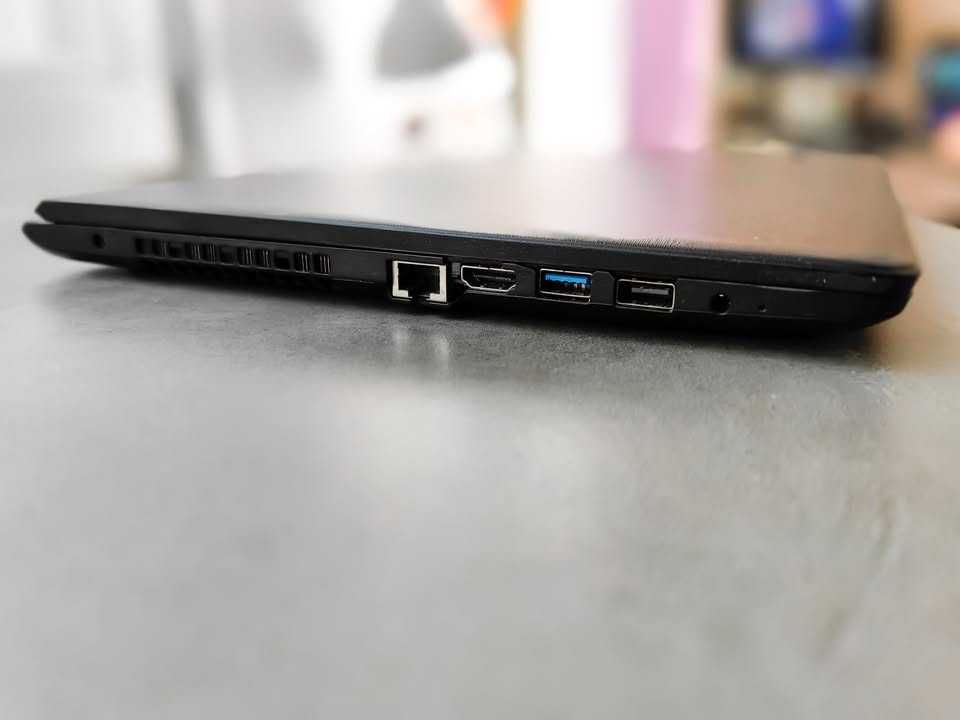 Laptop Lenovo i3 20gb ram SSD win 10 bateria Stan BDB mogę podwieźć