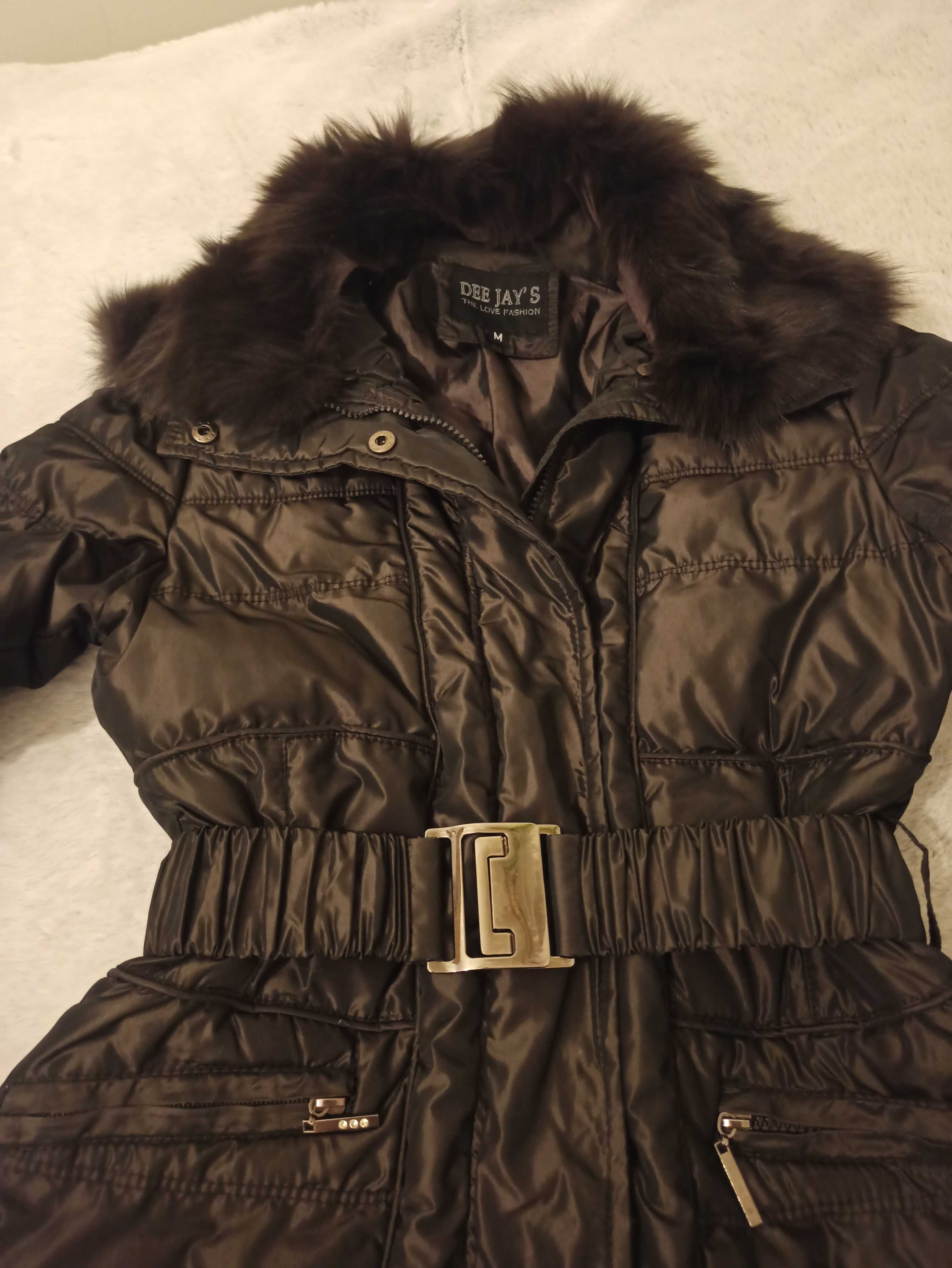 Piękna brązowa ciepła kurtka zimowa M Dee Jay's z futerkiem