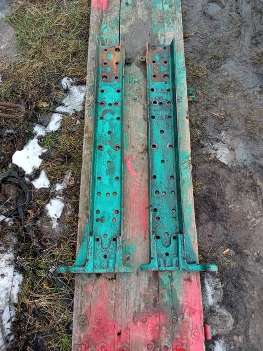 Ланжирони, ланжирони ЮМЗ, правий, лівий