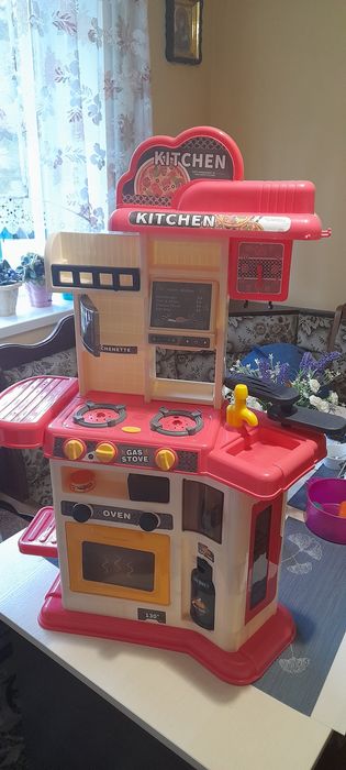 Продам дитячу кухню